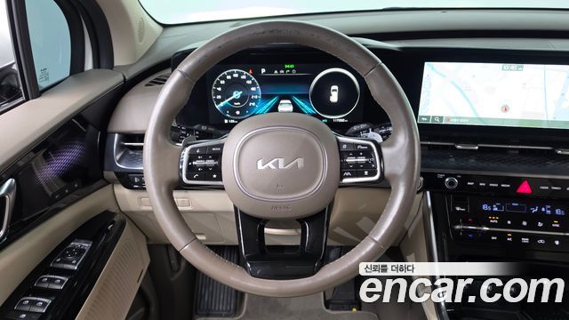 Kia Canival 2022 — photo 19