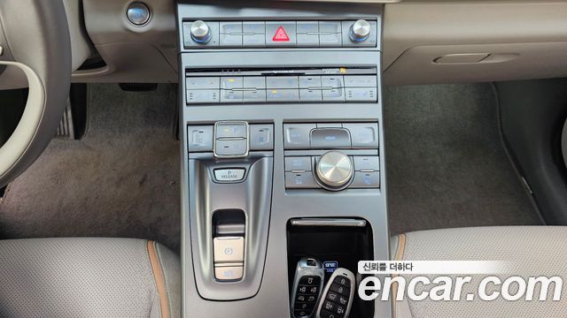 Hyundai Nexo 2023 — photo 9