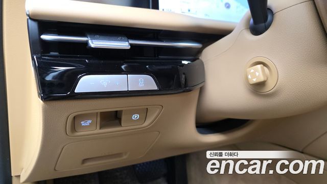 Genesis G80 2025 — photo 28