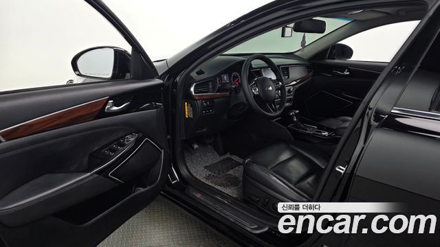 Kia K7 2016 — photo 13