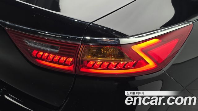 Kia K7 2016 — photo 9