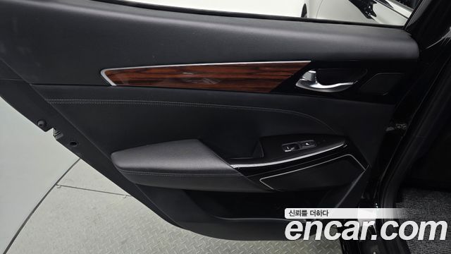 Kia K7 2016 — photo 15