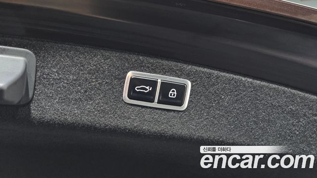 Genesis G80 2021 — photo 30