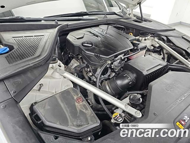 Genesis G80 2023 — photo 5