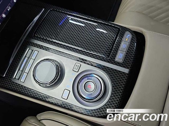 Genesis G80 2023 — photo 8