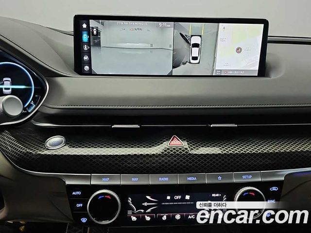 Genesis G80 2023 — photo 10