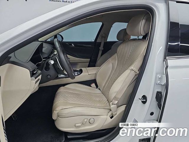 Genesis G80 2023 — photo 11