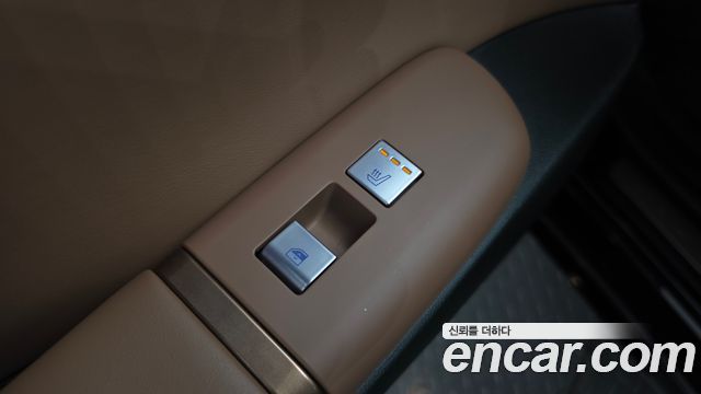 Hyundai Grandeur 2023 — photo 28