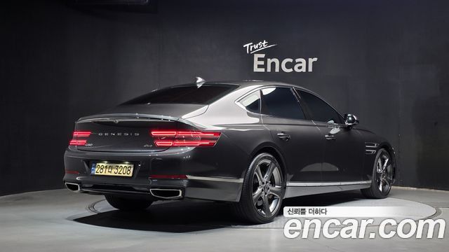 Genesis G80 2022 — photo 2