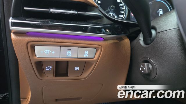 Genesis G80 2022 — photo 24
