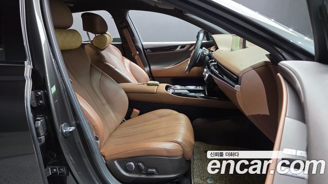 Genesis G80 2022 — photo 16