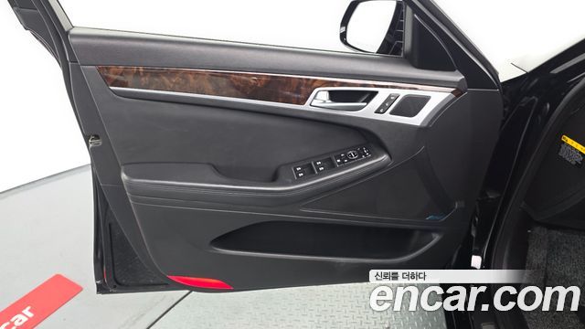 Hyundai Genesis 2014 — photo 14