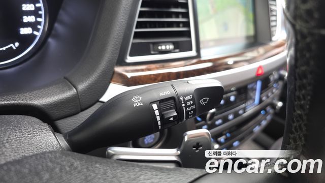 Hyundai Genesis 2014 — photo 28