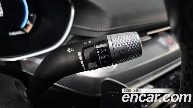 Genesis G80 2021 — photo 25