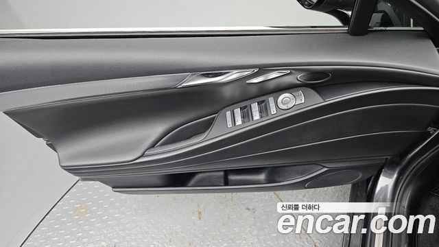 Genesis G80 2021 — photo 14