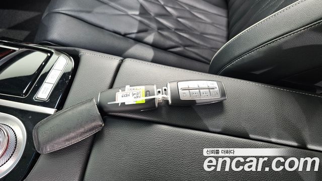 Genesis G80 2021 — photo 33