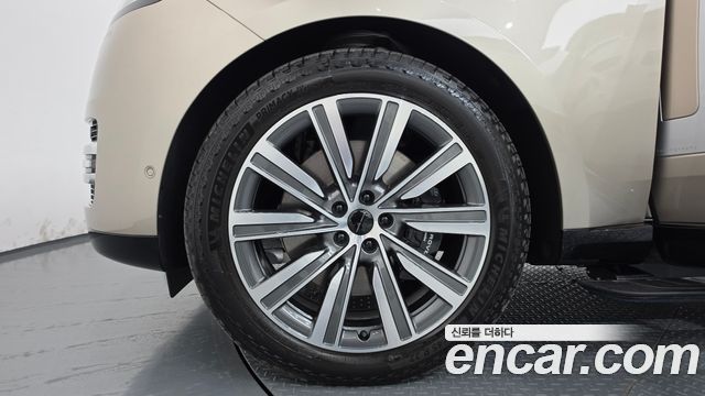 Land Rover Range Rover 2026 — photo 5
