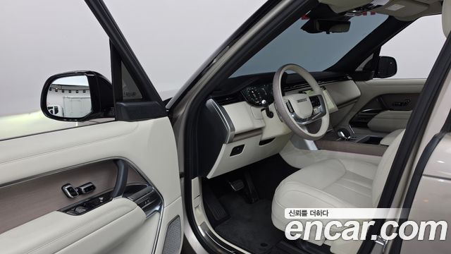 Land Rover Range Rover 2026 — photo 13