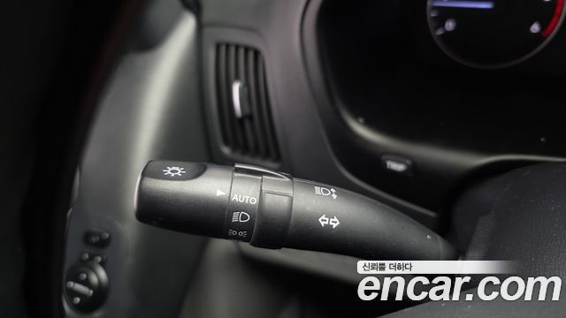 Hyundai Starex 2018 — photo 24