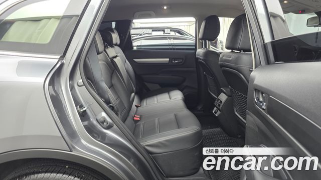 Renault Korea QM6 2023 — photo 17
