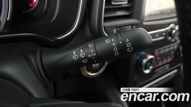 Renault Korea QM6 2023 — photo 27