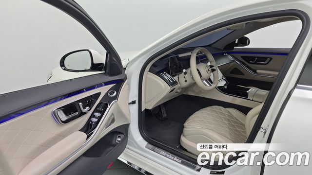 Mercedes-Benz S-Class 2022 — photo 13