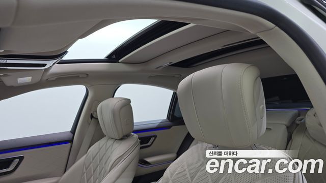 Mercedes-Benz S-Class 2022 — photo 22