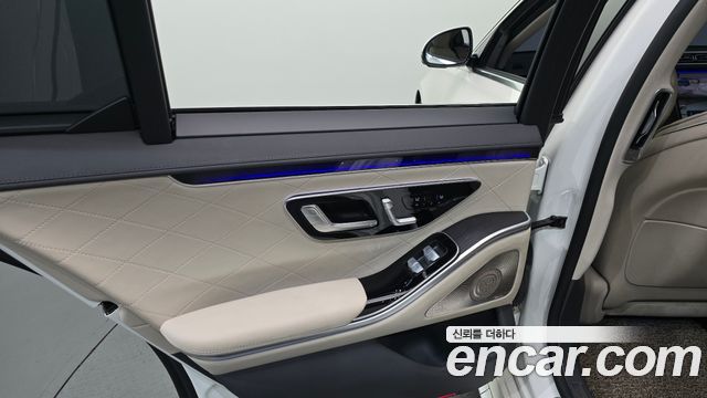 Mercedes-Benz S-Class 2022 — photo 15