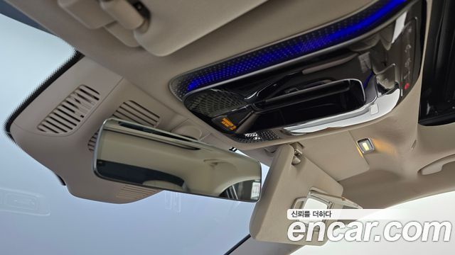 Mercedes-Benz S-Class 2022 — photo 27