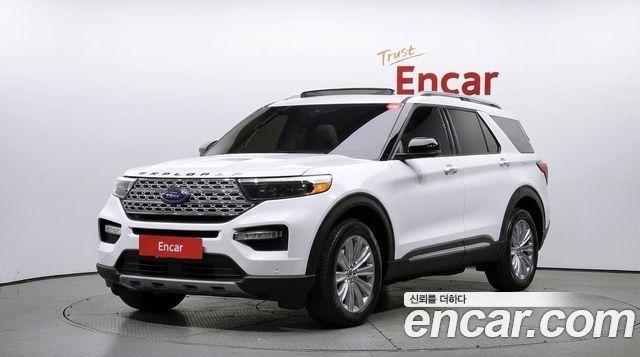 Ford Explorer 2020 — photo 1