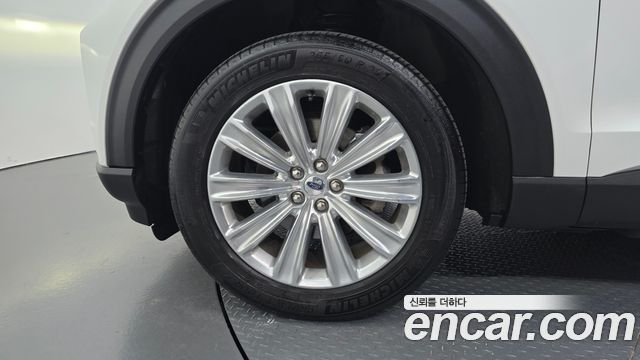 Ford Explorer 2020 — photo 5