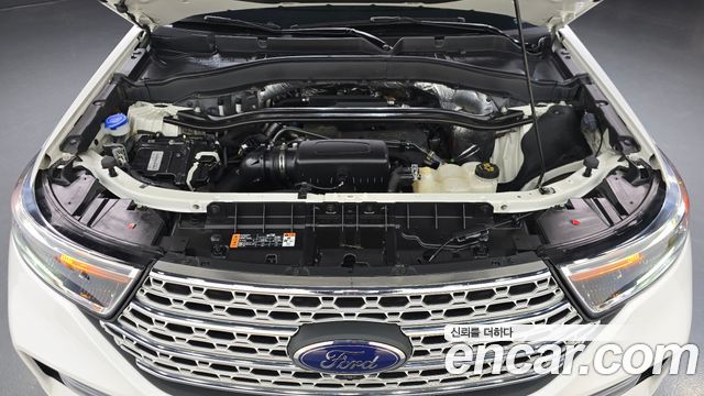 Ford Explorer 2020 — photo 6