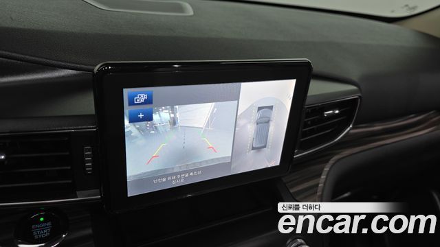 Ford Explorer 2020 — photo 20