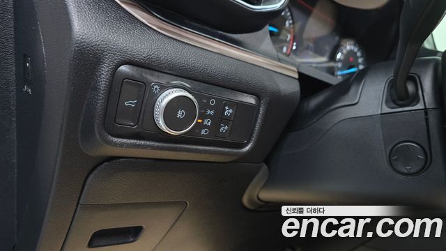 Ford Explorer 2020 — photo 23