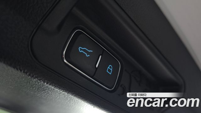 Ford Explorer 2020 — photo 26