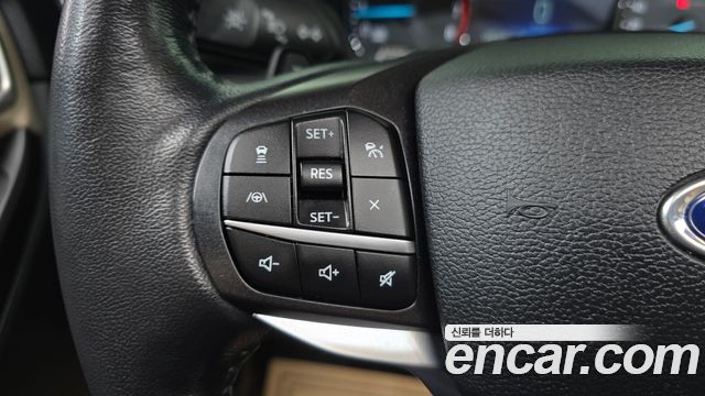 Ford Explorer 2020 — photo 28