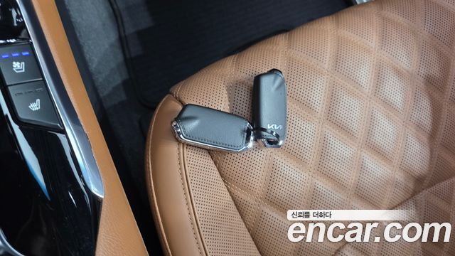 Kia Mohave 2023 — photo 22