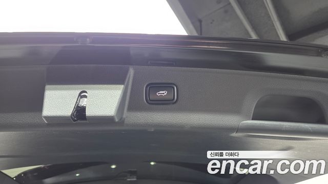 Kia Mohave 2023 — photo 23
