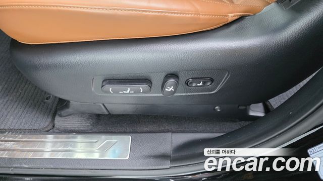 Kia Mohave 2023 — photo 31