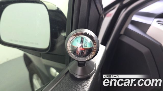 KG Mobility KORANDO 2018 — photo 31