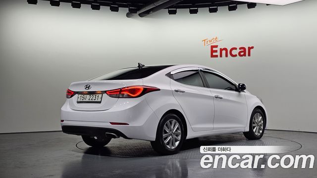 Hyundai AVANTE 2015 — photo 2