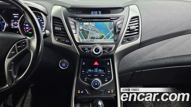 Hyundai AVANTE 2015 — photo 22