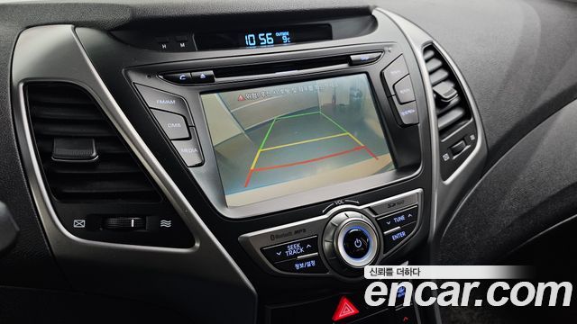Hyundai AVANTE 2015 — photo 23