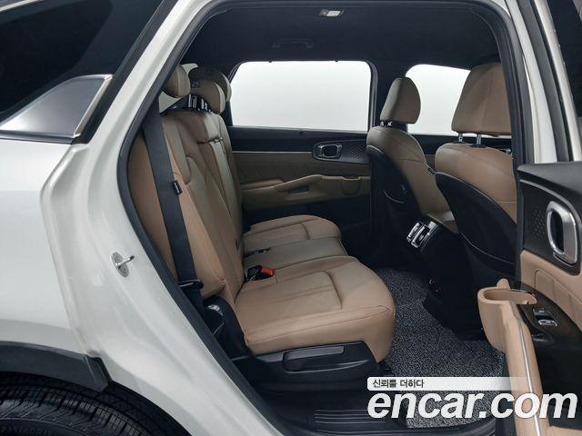 Kia Sorento 2024 — photo 17