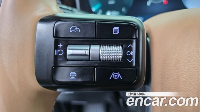 Hyundai Santafe 2025 — photo 22