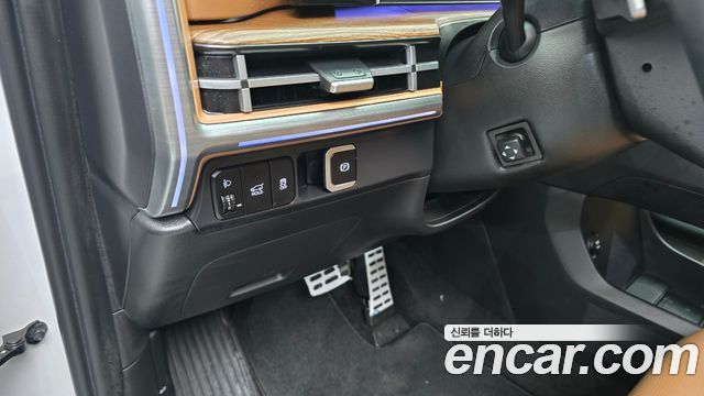 Hyundai Santafe 2025 — photo 25
