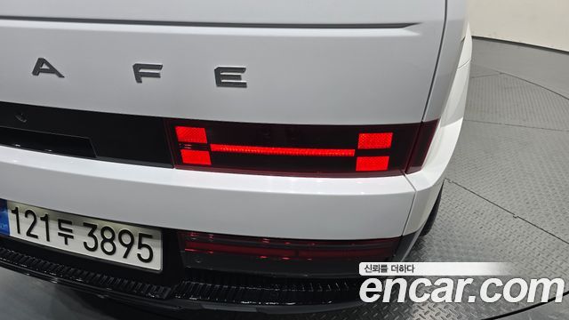 Hyundai Santafe 2025 — photo 9
