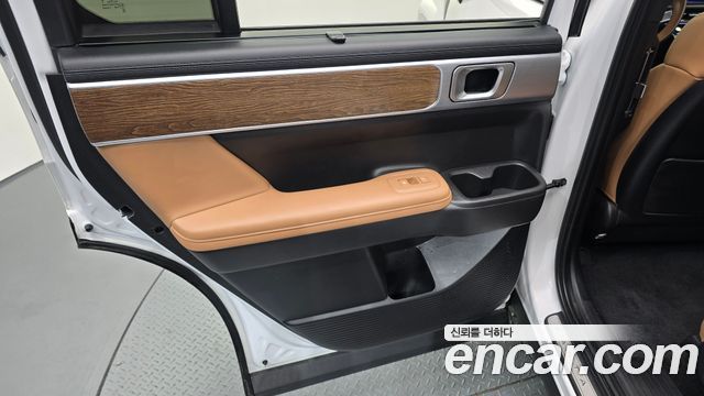 Hyundai Santafe 2025 — photo 15