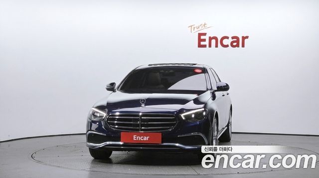 Mercedes-Benz E-Class 2021 — photo 3