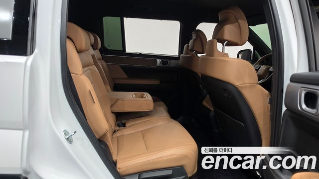 Hyundai Santafe 2024 — photo 17